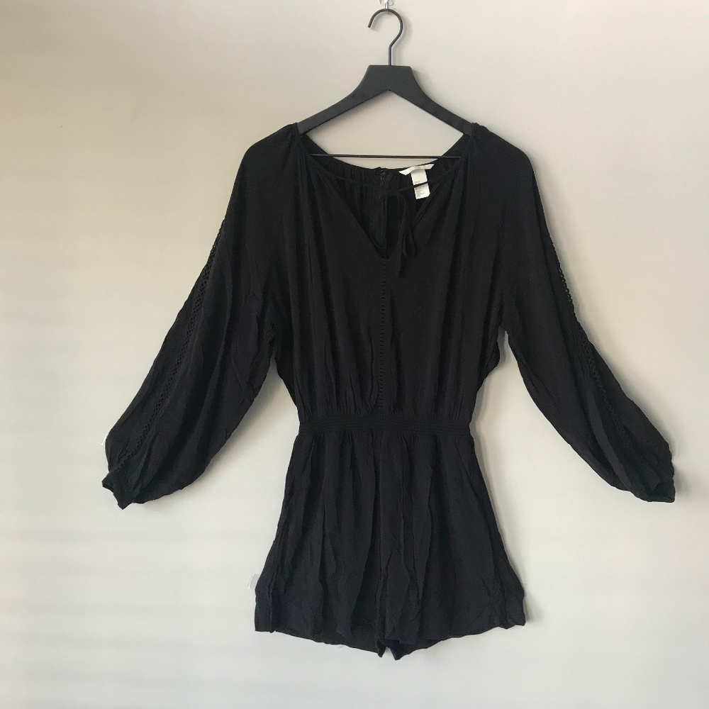 H&M Long Sleeve Romper |Black | 2
